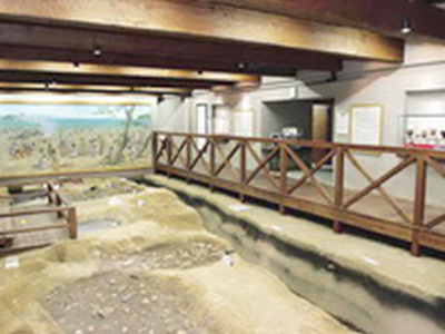 かまがり古代製塩遺跡復元展示館（県民の浜）
